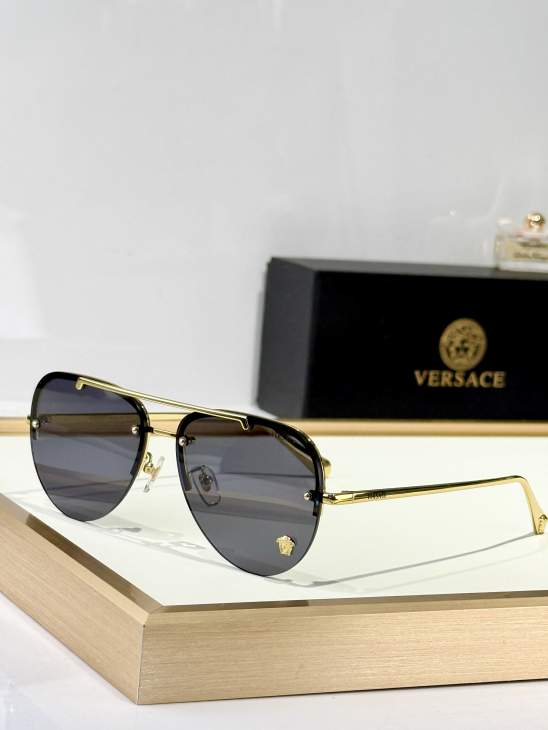Picture of Versace Sunglasses _SKUfw77836610fw